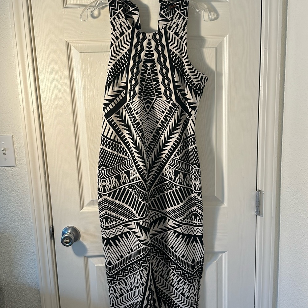 Black and white patterned body con